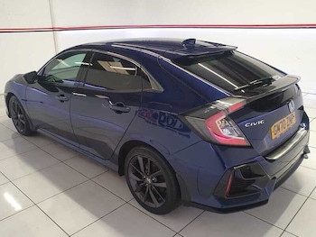Used Honda Civic 2020 for sale - 79309340: Photo