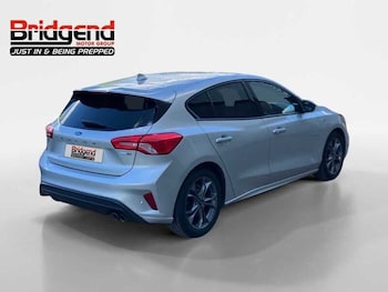 Used Ford Focus 2021 for sale - 78568116: Photo