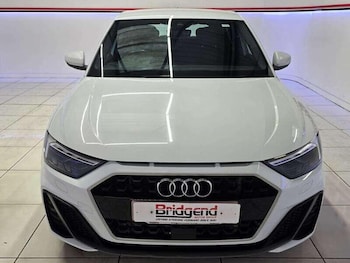 Used Audi A1 2019 for sale - 76137305: Photo 2
