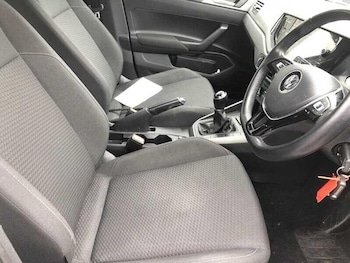 Used Volkswagen Polo 2019 for sale - 75626696: Photo