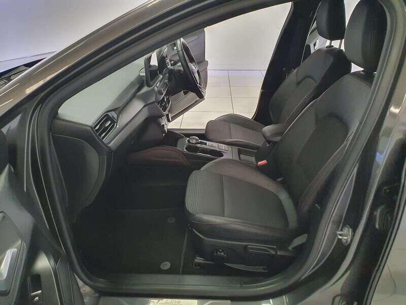 Used Ford Focus 2020 for sale - 76296039: Photo 21