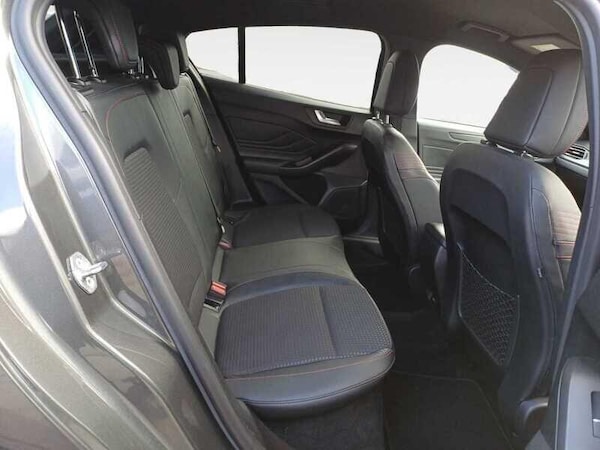 Used Ford Focus 2020 for sale - 76296039: Photo 6