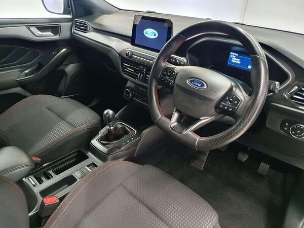 Used Ford Focus 2022 for sale - 76251052: Photo 13