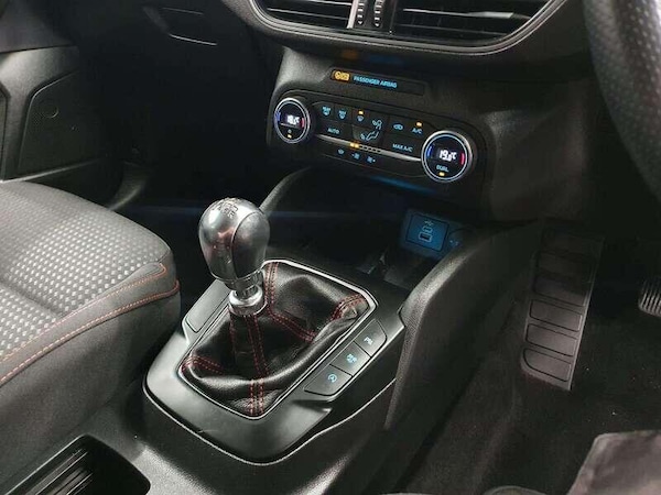 Used Ford Focus 2022 for sale - 76251052: Photo 18