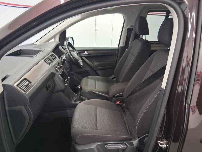 Used Volkswagen Caddy Maxi Life 2017 for sale - 77814711: Photo 15