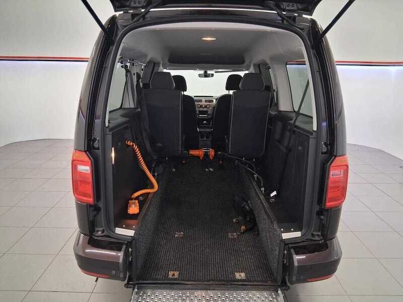 Used Volkswagen Caddy Maxi Life 2017 for sale - 77814711: Photo 9