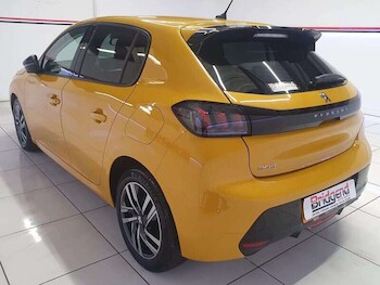 Used Peugeot 208 undefined for sale - 77813968: Photo