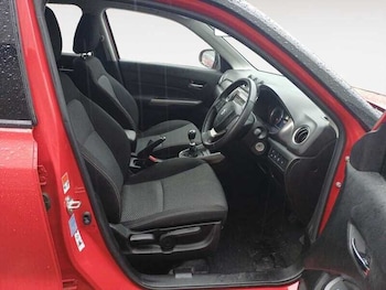 Used Suzuki Vitara 2022 for sale - 77044852: Photo