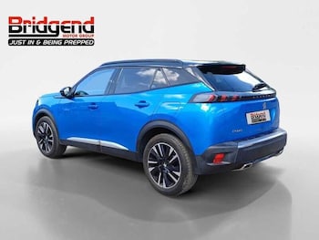 Used Peugeot 2008 2021 for sale - 78555211: Photo