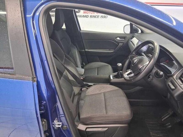 Used Renault Captur 2022 for sale - 76136531: Photo 11