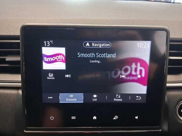 Used Renault Captur 2022 for sale - 76136531: Photo 17