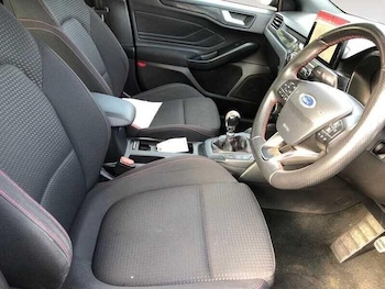 Used Ford Focus 2019 for sale - 75552492: Photo