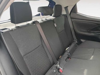 Used Toyota Yaris 2022 for sale - 79478745: Photo
