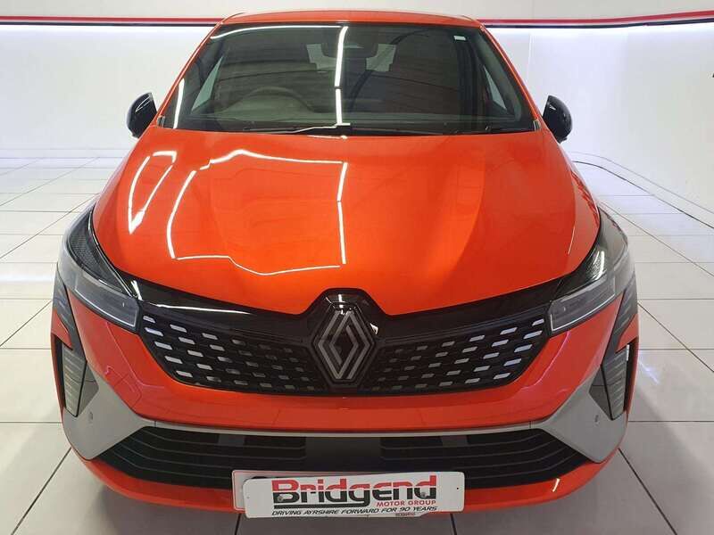 Used Renault Clio 2023 for sale - 77814563: Photo 2