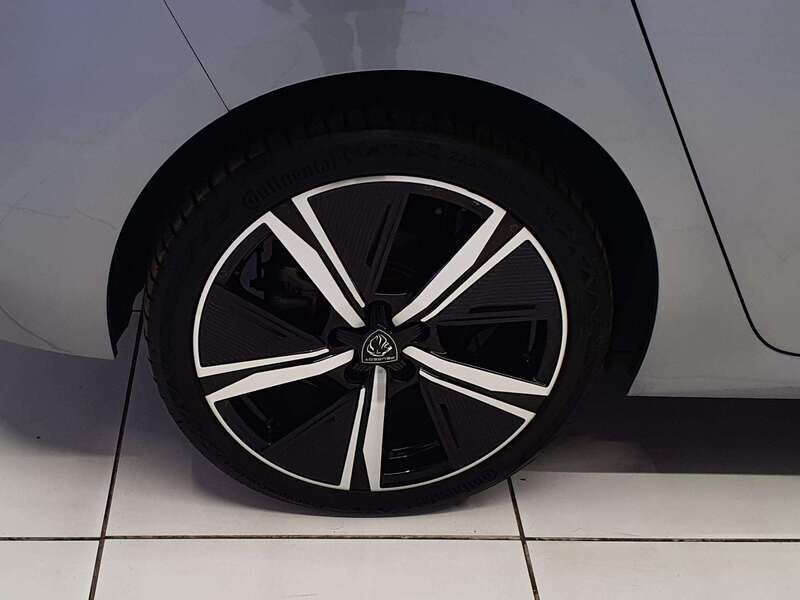 Used Peugeot 308 2023 for sale - 77814697: Photo 8