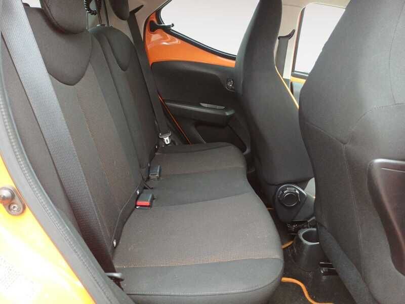 Used Toyota AYGO 2020 for sale - 78040459: Photo 6