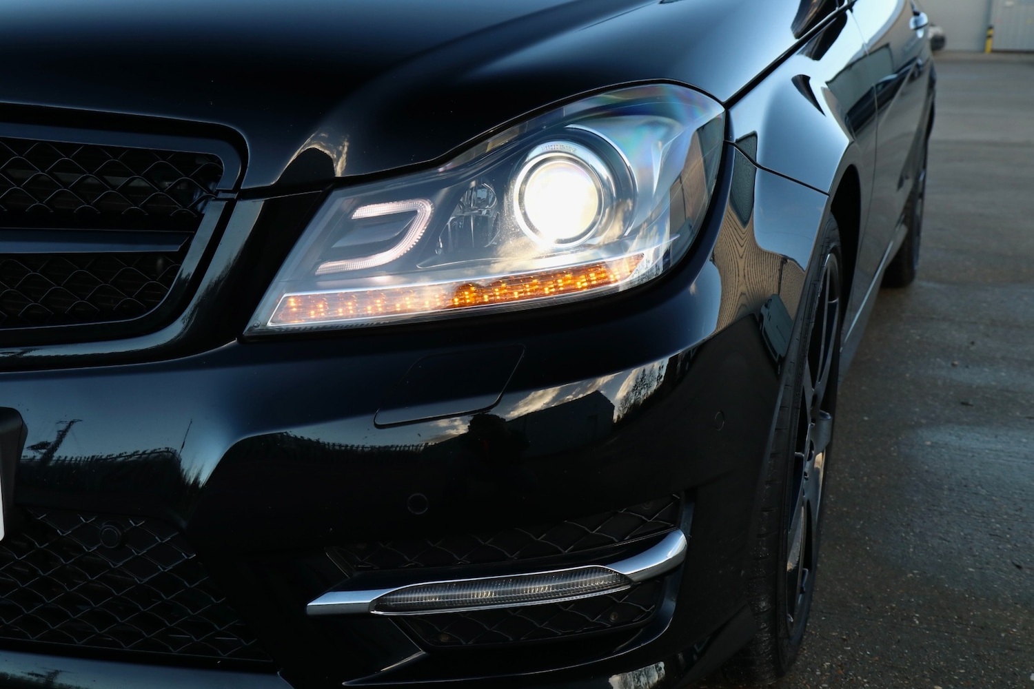 Used Mercedes-Benz C Class 2014 for sale - 77262274: Photo 17