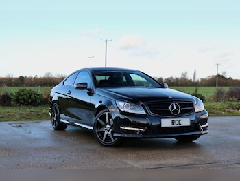 Used Mercedes-Benz C Class 2014 for sale - 77262274: Photo