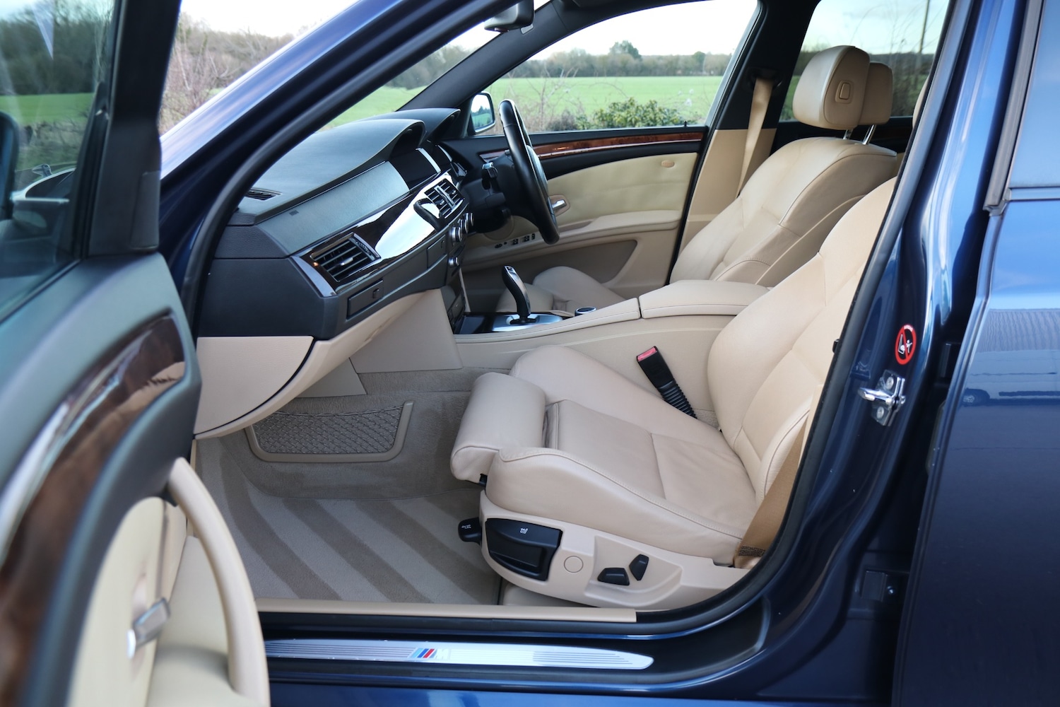 Used BMW 5 Series 2008 for sale - 77319923: Photo 31