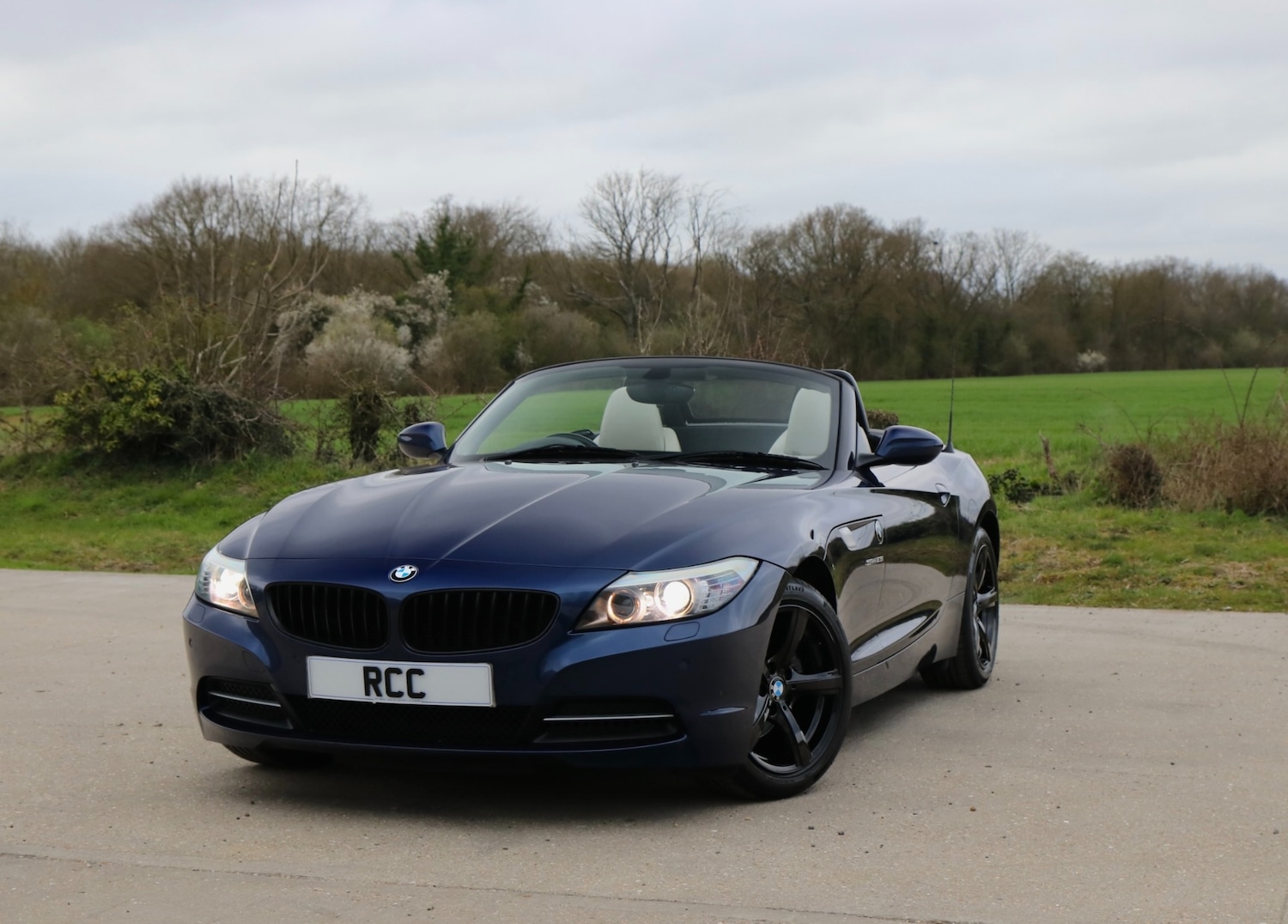 Used BMW Z4 2010 for sale - 78012649: Photo 2