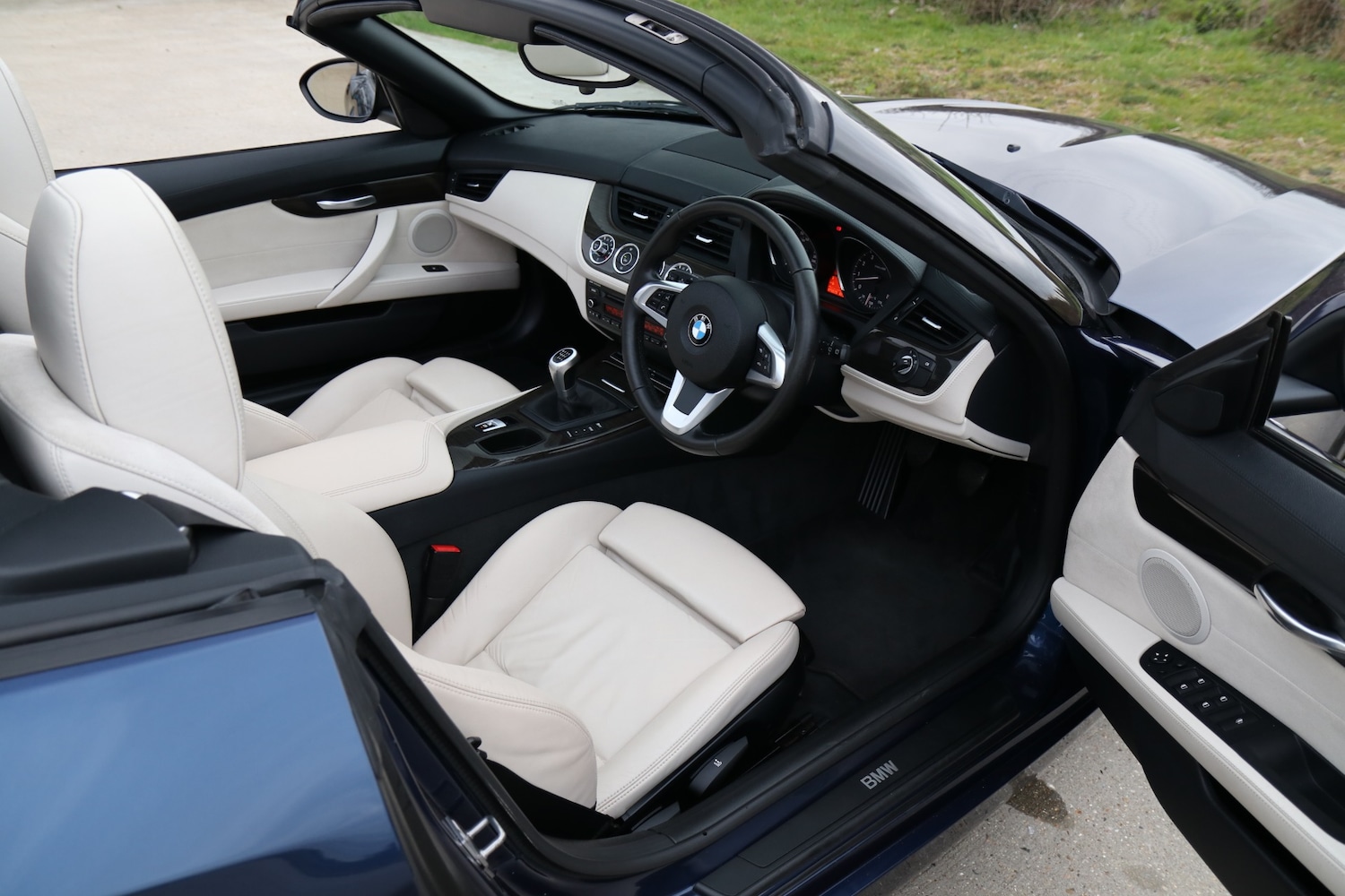 Used BMW Z4 2010 for sale - 78012649: Photo 27