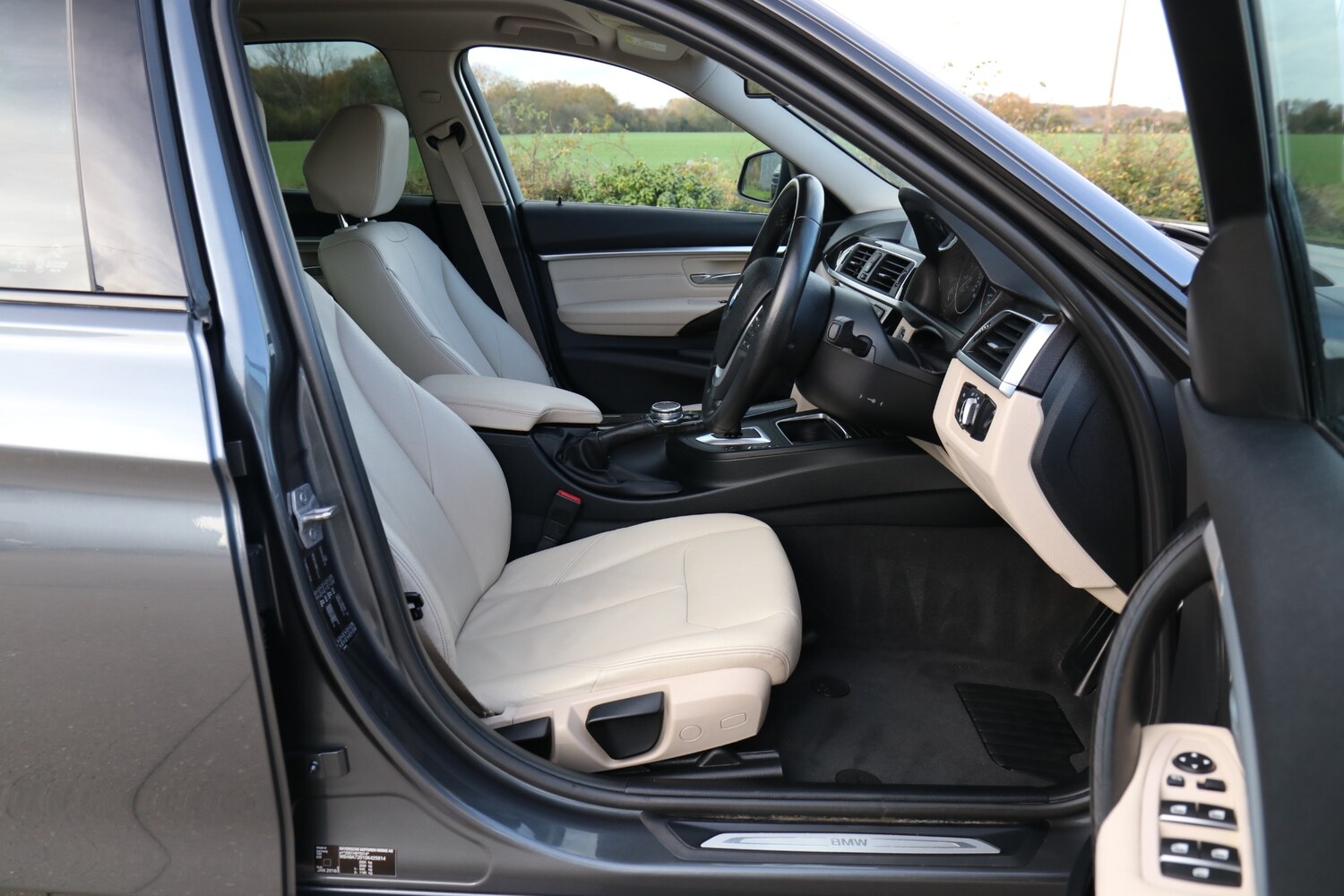 Used BMW 3 Series 2016 for sale - 77262921: Photo 30