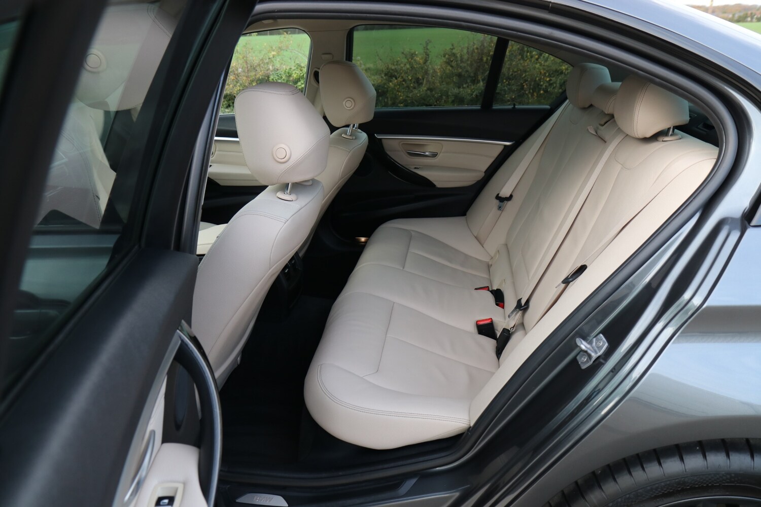 Used BMW 3 Series 2016 for sale - 77262921: Photo 34