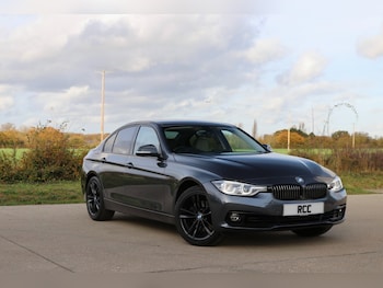 Used BMW 3 Series 2016 for sale - 77262921: Photo