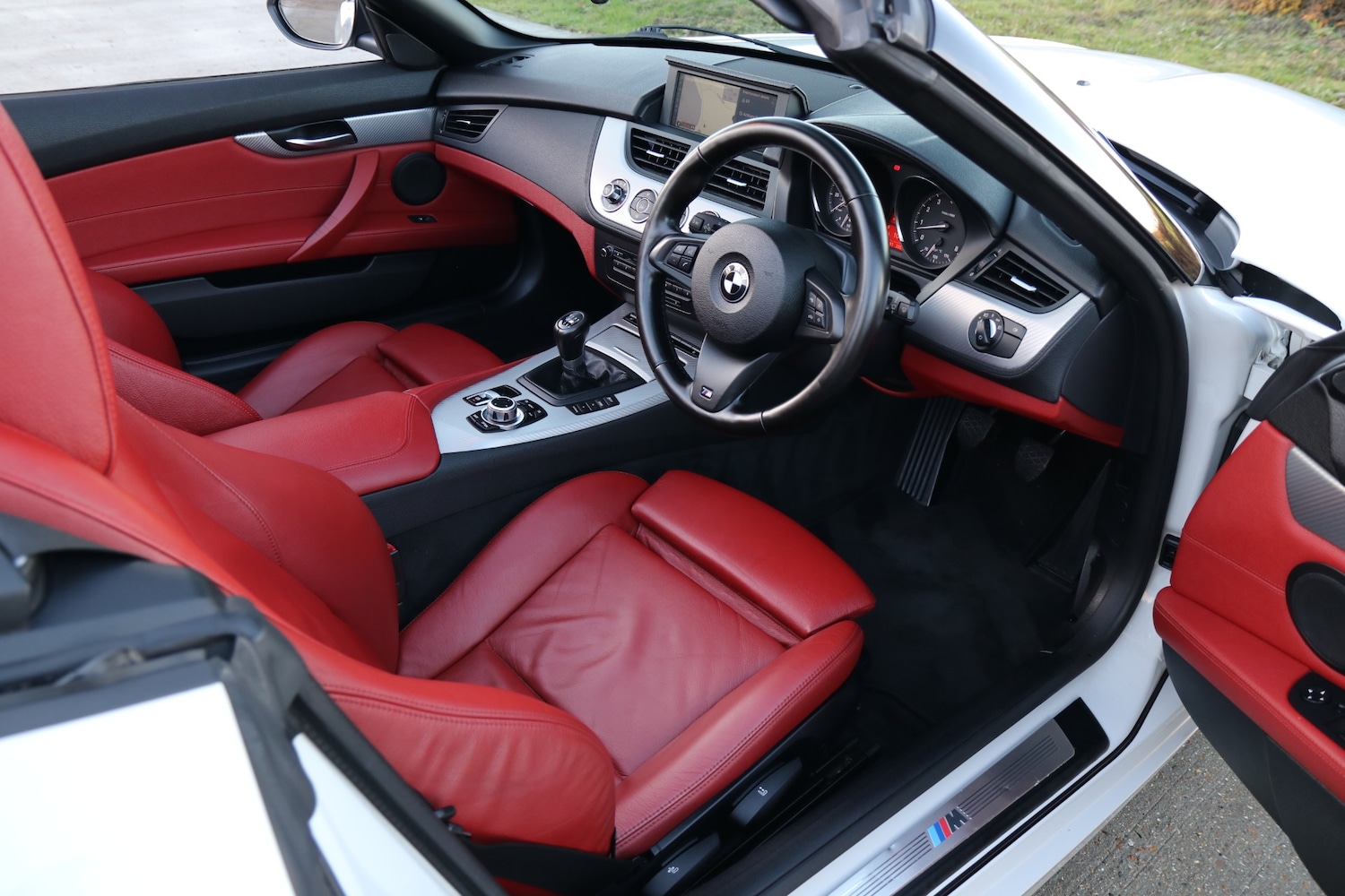 Used BMW Z4 2011 for sale - 77262253: Photo 29