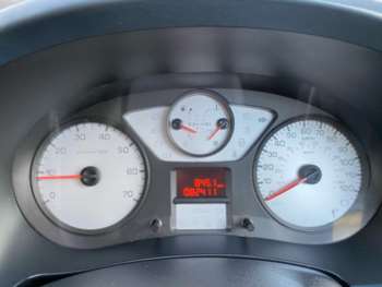 Used Peugeot Partner Tepee 2011 for sale - 74323310: Photo