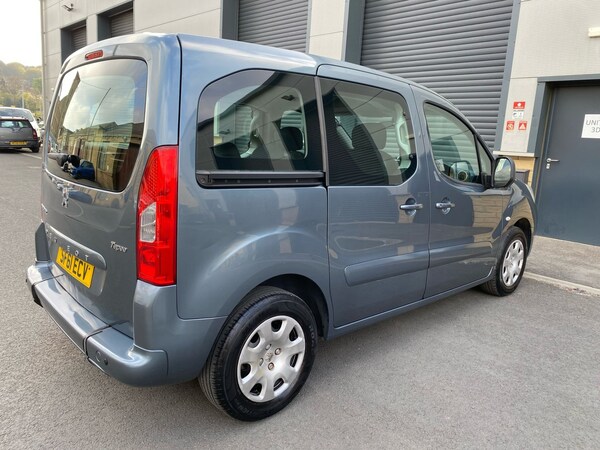 Used Peugeot Partner Tepee 2011 for sale - 74323310: Photo 7
