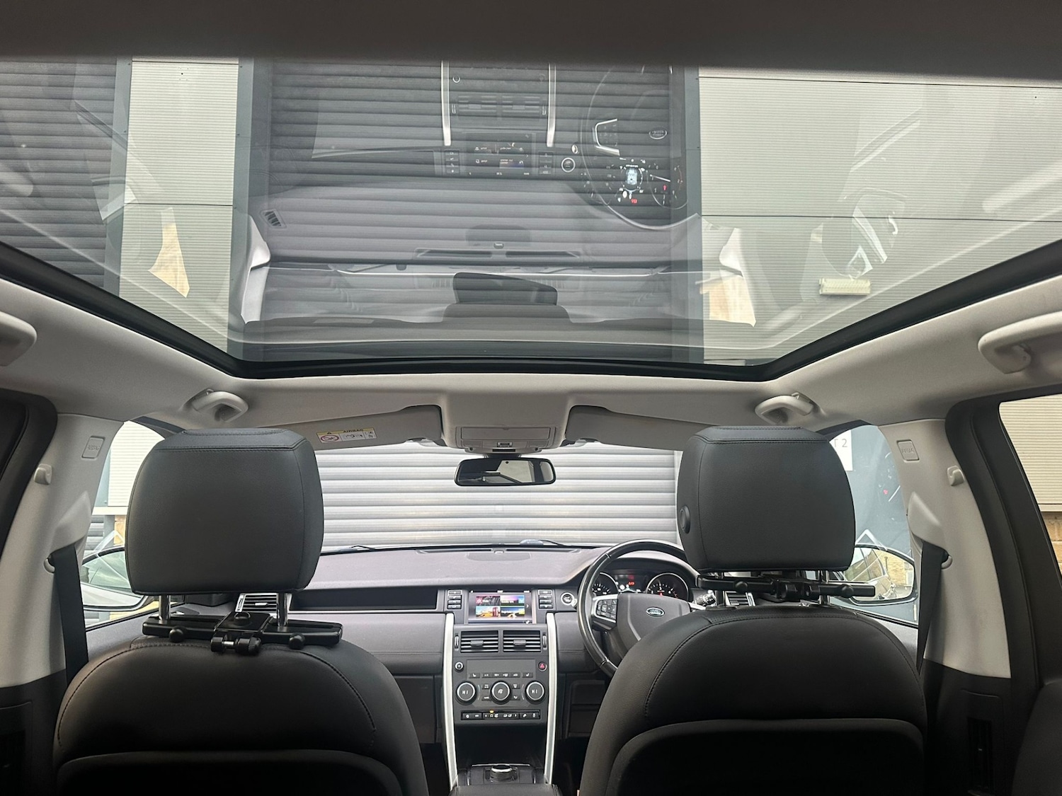 Used Land Rover Discovery Sport 2018 for sale - 76723380: Photo 15