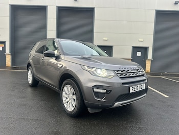 Used Land Rover Discovery Sport 2018 for sale - 76723380: Photo