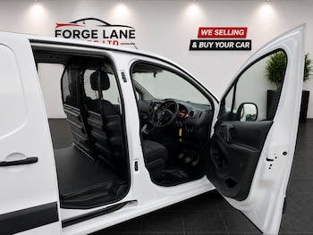 Used Peugeot Partner 2018 for sale - 79159160: Photo