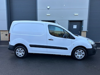 Used Peugeot Partner 2016 for sale - 75976229: Photo