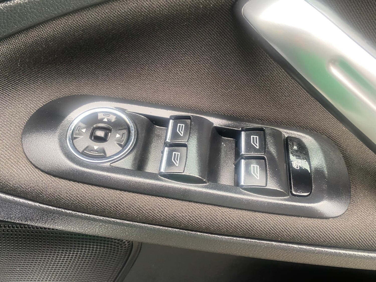 Used Ford S-Max 2013 for sale - 72336927: Photo 20