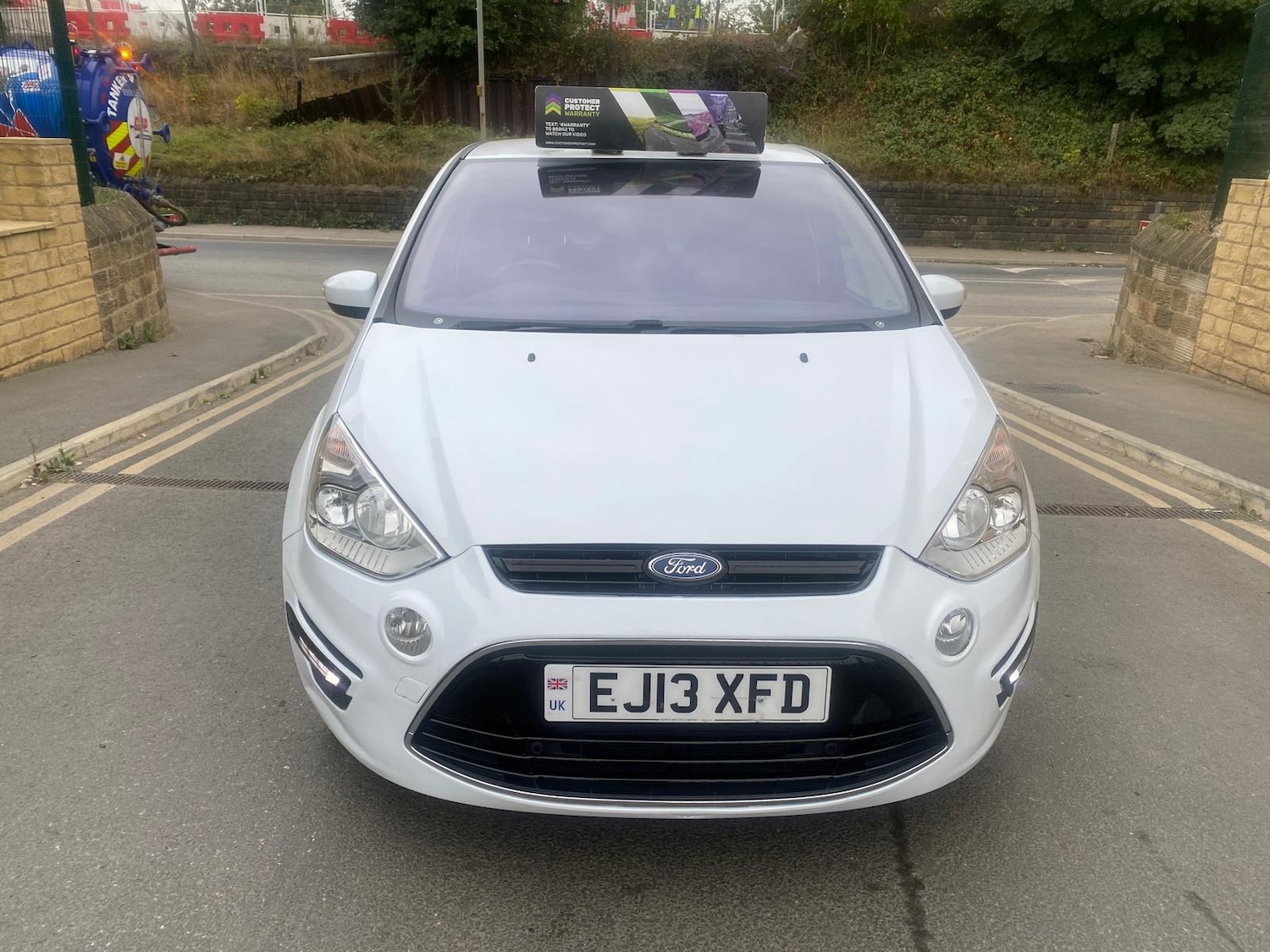 Used Ford S-Max 2013 for sale - 72336927: Photo 3