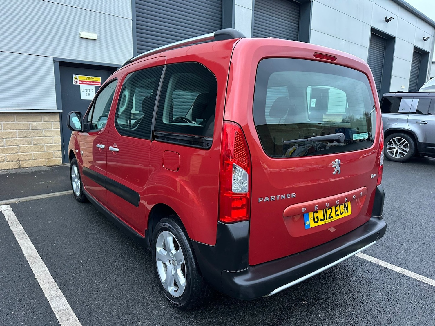 Used Peugeot Partner Tepee 2012 for sale - 76669427: Photo 14