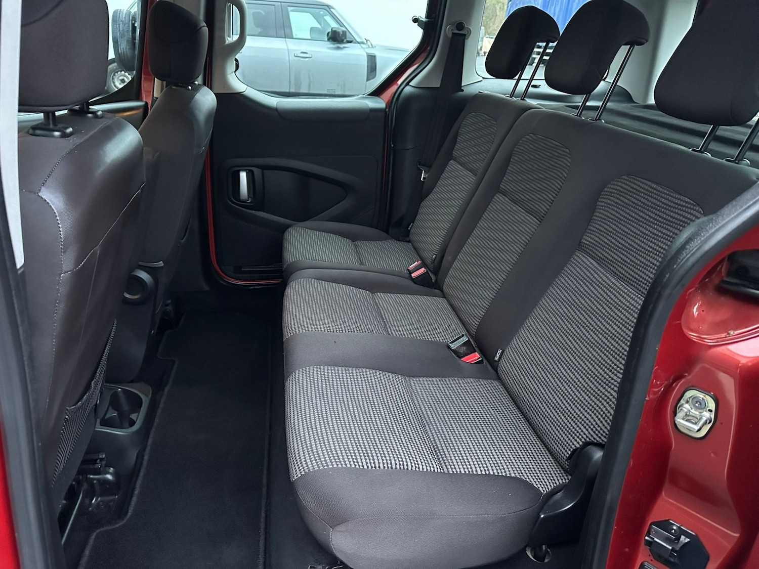 Used Peugeot Partner Tepee 2012 for sale - 76669427: Photo 15