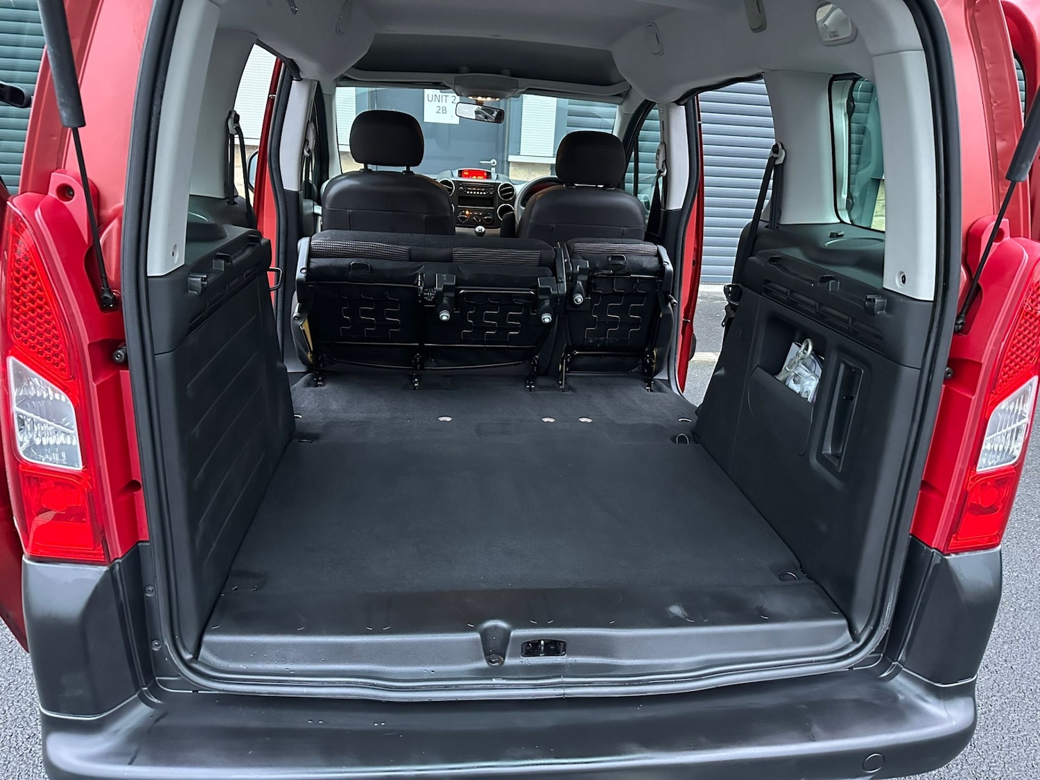 Used Peugeot Partner Tepee 2012 for sale - 76669427: Photo 18