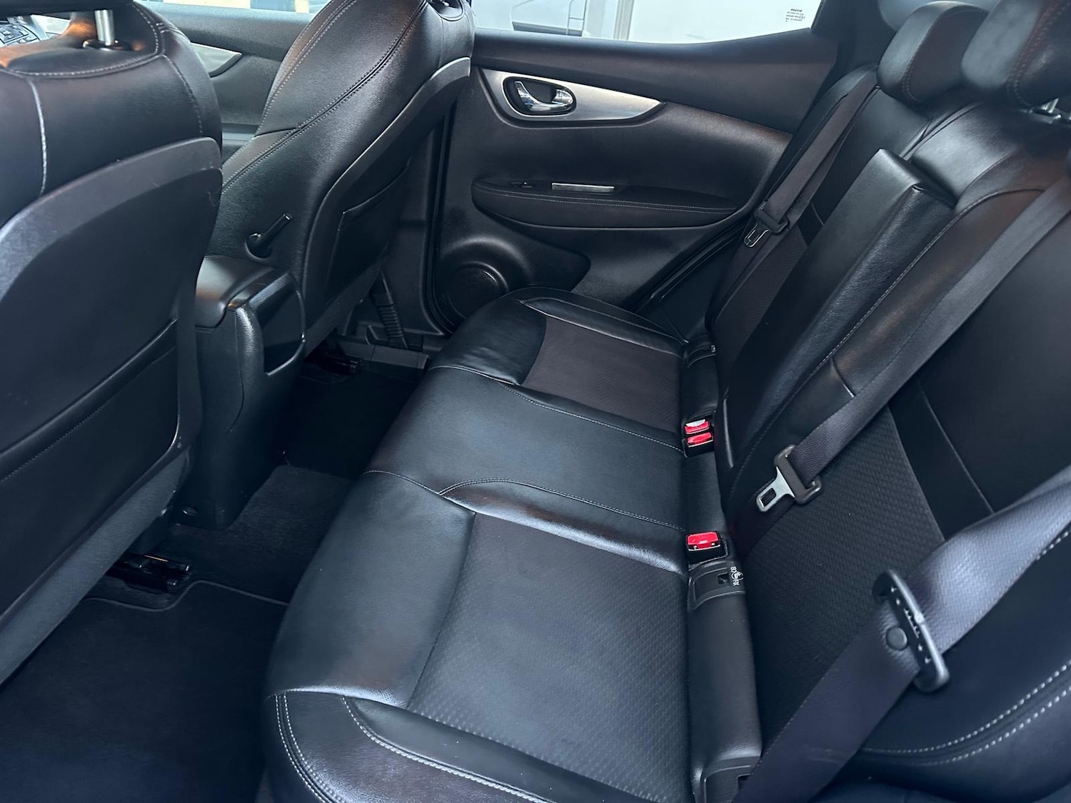 Used Nissan Qashqai 2017 for sale - 76656532: Photo 13