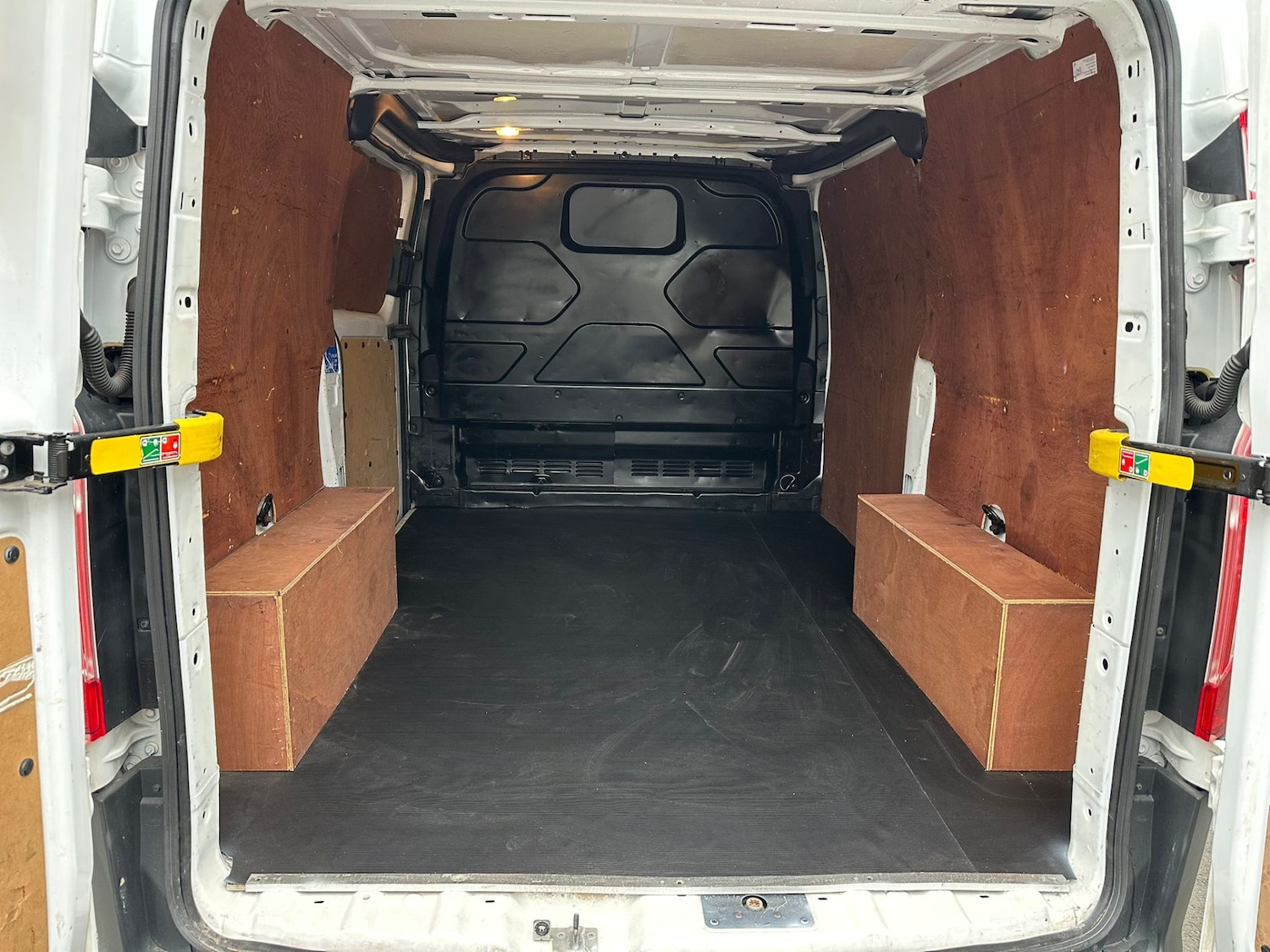 Used Ford Transit Custom 2017 for sale - 78060738: Photo 13