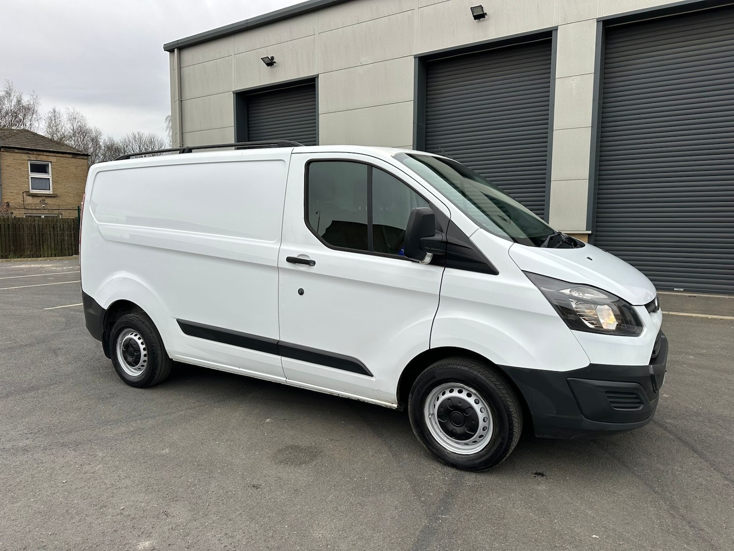 Used Ford Transit Custom 2017 for sale - 78060738: Photo 5