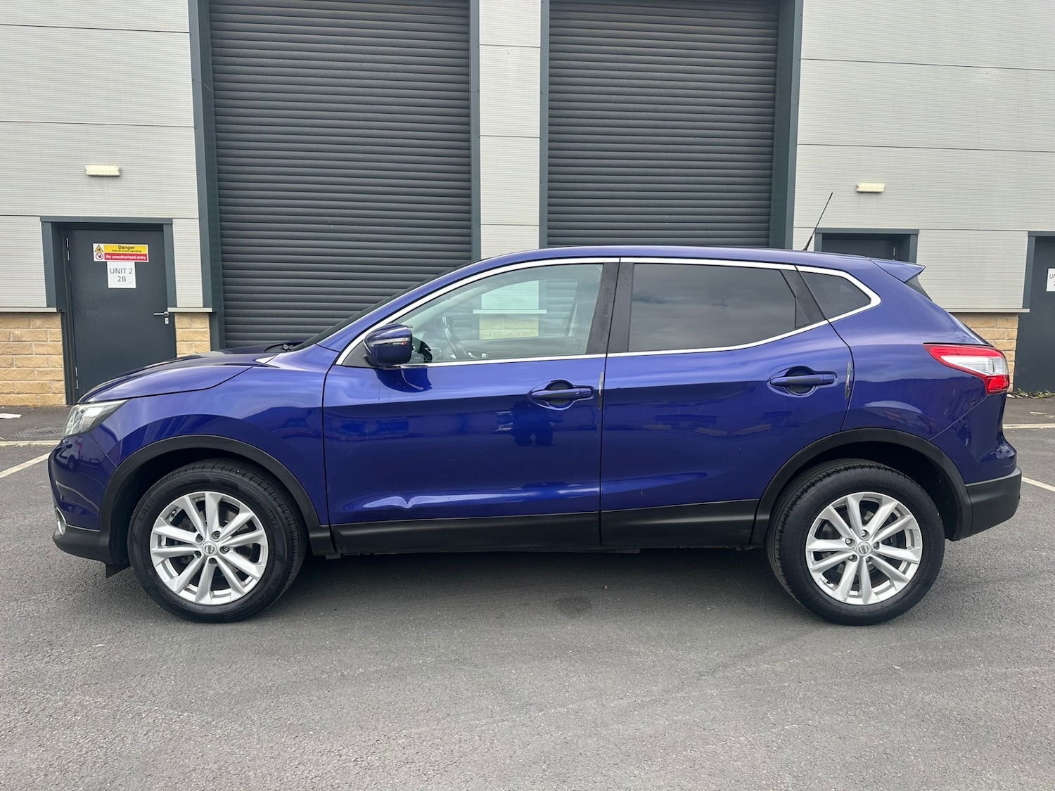 Used Nissan Qashqai 2014 for sale - 76224839: Photo 9