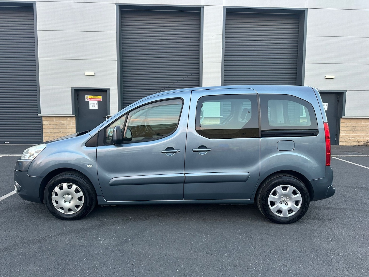 Used Peugeot Partner Tepee 2011 for sale - 76407687: Photo 8