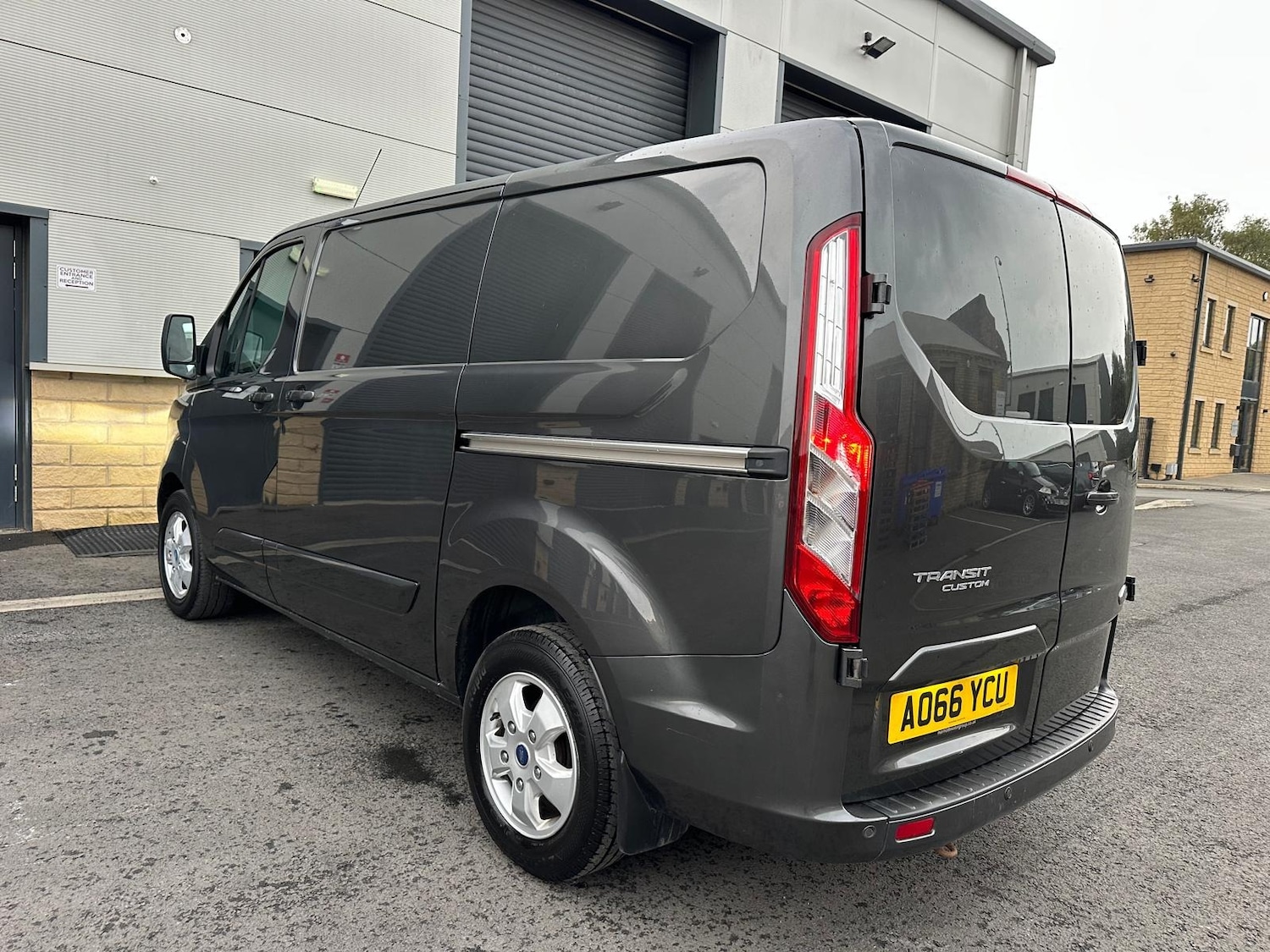 Used Ford Transit Custom 2016 for sale - 76004637: Photo 17