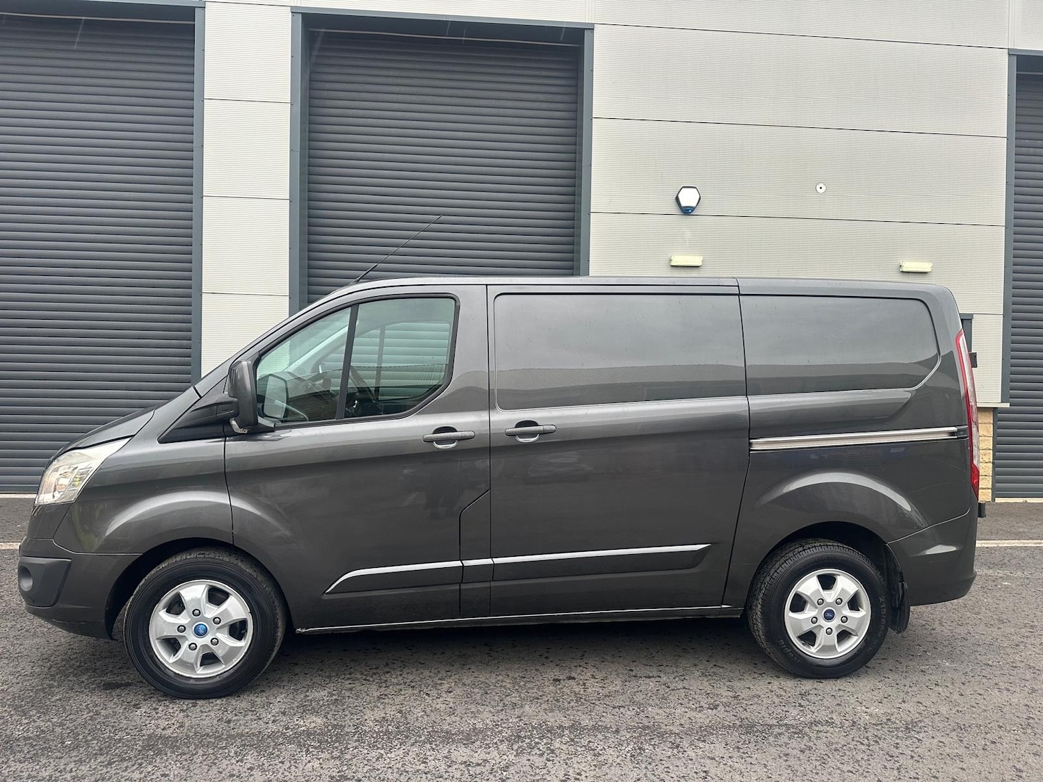 Used Ford Transit Custom 2016 for sale - 76004637: Photo 5