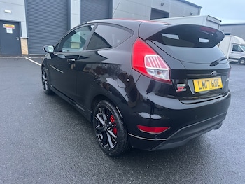 Used Ford Fiesta 2017 for sale - 76968327: Photo