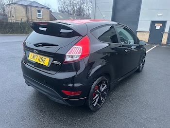 Used Ford Fiesta 2017 for sale - 76968327: Photo