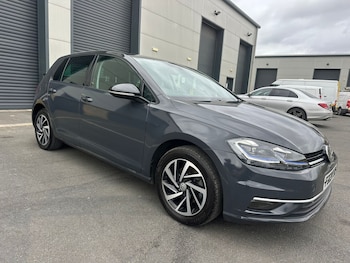 Used Volkswagen Golf 2019 for sale - 78135214: Photo